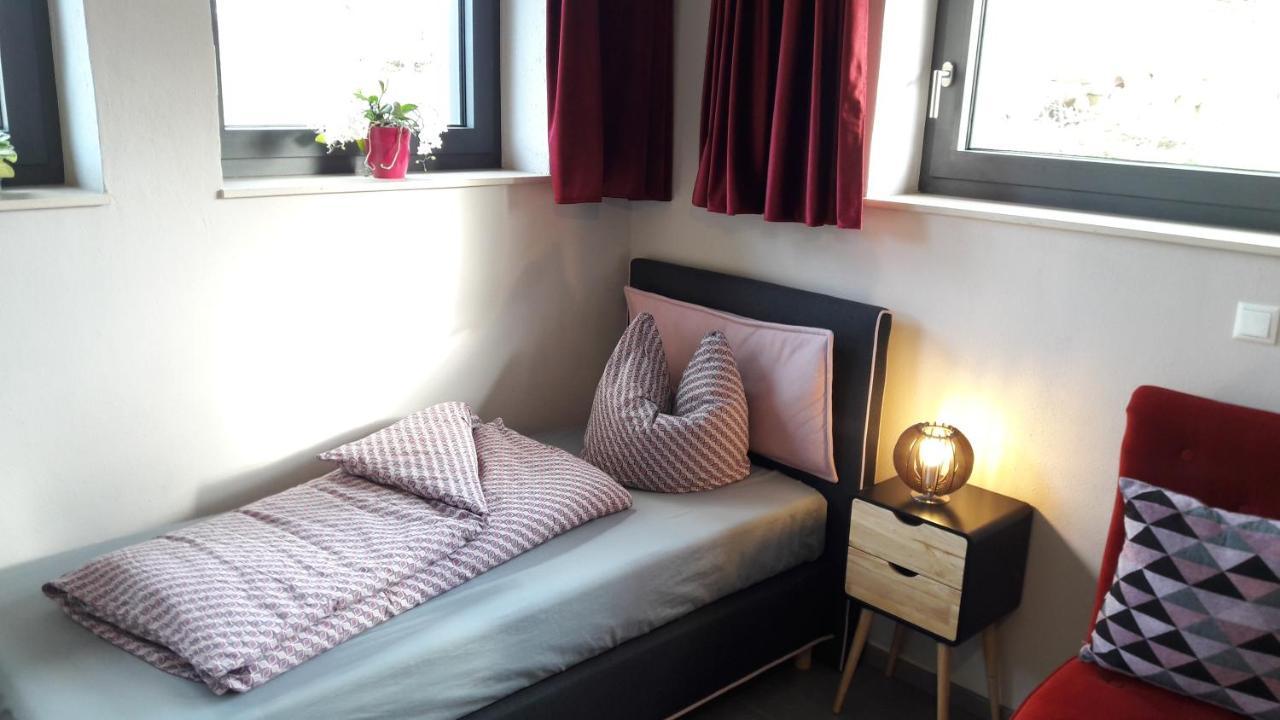 Apartment Am Eck Schmölln Eksteriør billede